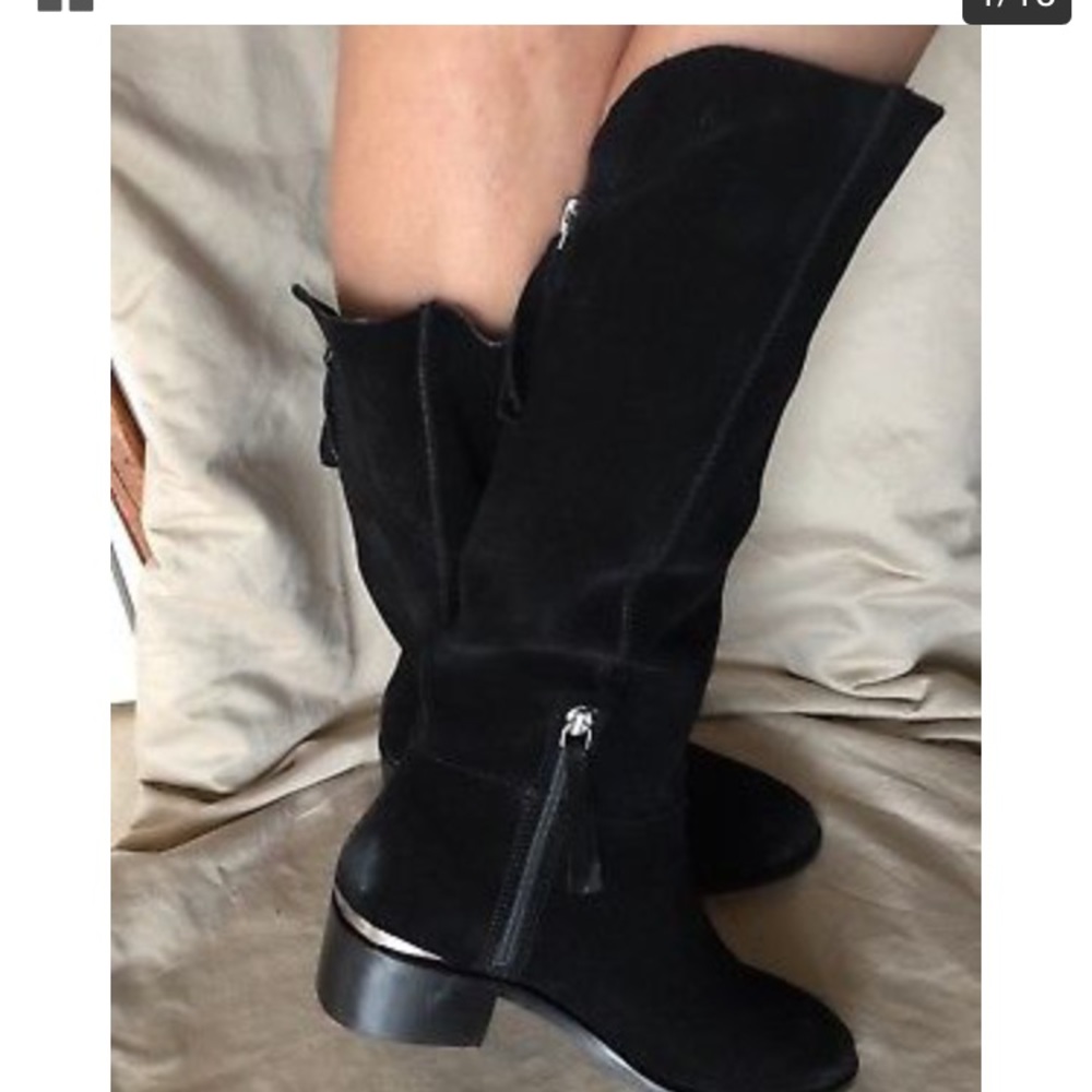 Tall black suede boots - Picture 4 of 4
